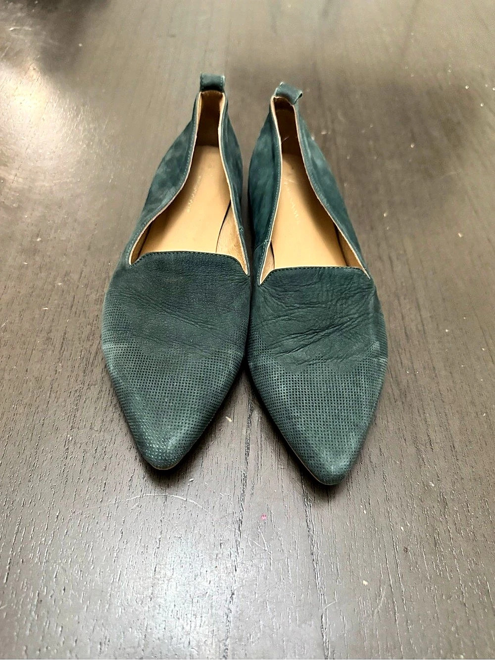 Anthropologie Metropolitan Flats in Green size us 6 W EU39
Anthropologie